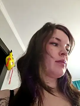 LazyTanukii online show from December 2025 06:31:01 AM