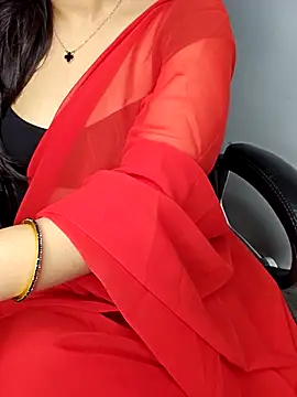 Snapshot of aliyaah_singh chatting on September 2025 05:47:02 PM aliyaah singh online show from September 2025 05:47:02 PM