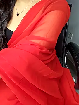 Snapshot of aliyaah_singh chatting on September 2025 05:27:01 PM aliyaah singh online show from September 2025 05:27:01 PM