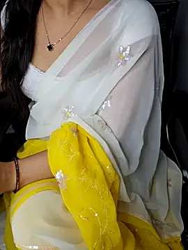 aliyaah singh online show from November 2025 05:57:01 PM