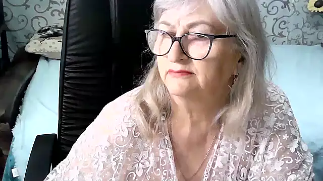 LolkaAlyss online show from September 2025 07:08:02 AM