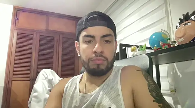 dereck fiore online show from March 2025 11:12:01 PM