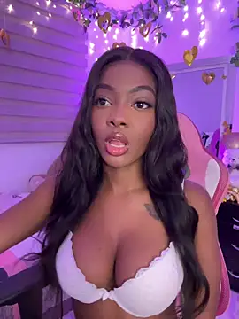 Vane Rossee online show from February 2026 11:42:02 PM