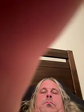 Snapshot of zeus337 chatting on January 2026 02:06:02 AM zeus337 online show from January 2026 02:06:02 AM