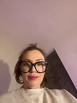 FemDom RubyKnightXXO online show from January 2026 06:44:02 PM