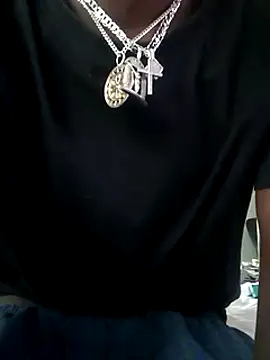 RinsingWood84 online show from December 2024 03:48:01 PM