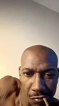 RinsingWood84 online show from December 2025 12:43:02 PM