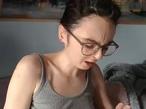 cleophee online show from March 2025 06:37:01 AM