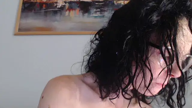 cleophee online show from June 2026 05:25:01 AM
