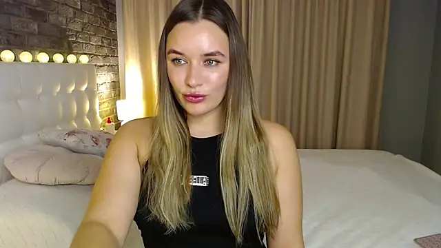 starrydoll online show from December 2025 06:59:02 PM