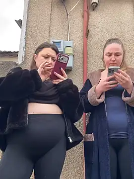 Sara Slow online show from March 2026 10:33:01 AM