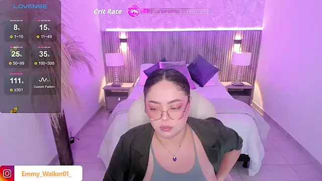 Snapshot of emmy_walker chatting on October 2025 11:02:01 AM emmy walker online show from October 2025 11:02:01 AM