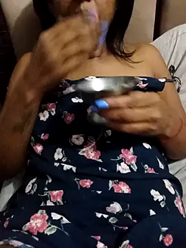 Mahi4luv online show from March 2026 10:43:01 PM