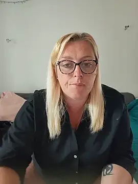winniess40 online show from June 2026 09:11:02 AM