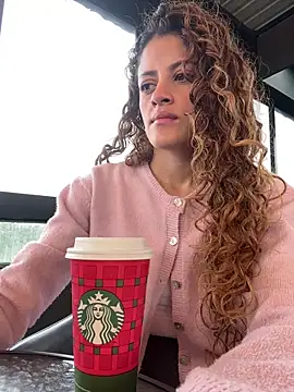 alana15 online show from December 2025 09:10:02 PM