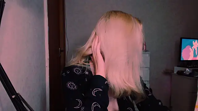 xxxcharismaaa online show from September 2025 03:05:01 AM