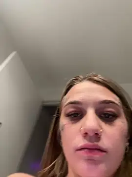 Snapshot of chloetease chatting on December 2024 11:13:02 PM chloetease online show from December 2024 11:13:02 PM