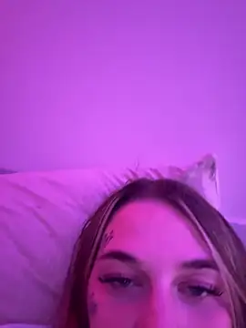 Snapshot of chloetease chatting on January 2025 01:31:02 AM chloetease online show from January 2025 01:31:02 AM