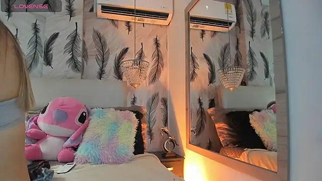 Vivi prinncess online show from September 2025 09:51:01 PM