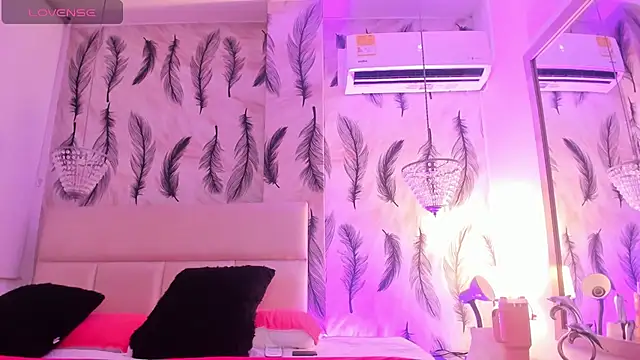 Vivi prinncess online show from October 2025 11:04:01 PM