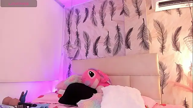 Vivi prinncess online show from November 2025 01:04:02 AM