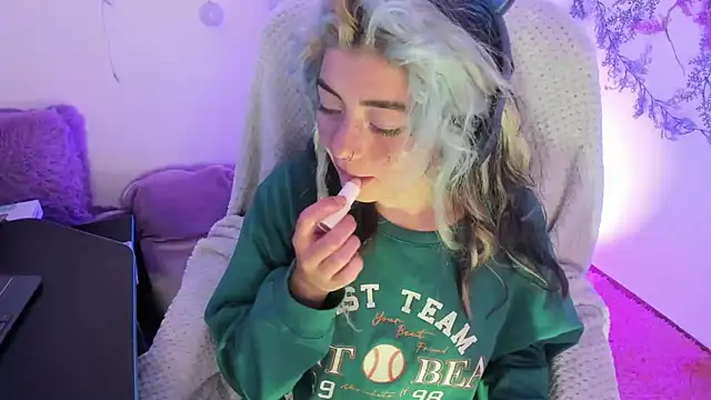 Sammysammy  online show from March 2025 05:31:01 AM