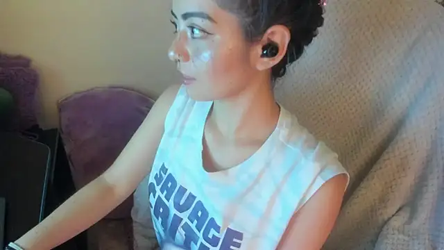 Sammysammy  online show from November 2025 07:08:01 AM