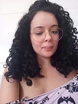 Snapshot of NinaSweet2 chatting on June 2026 04:19:02 PM NinaSweet2 online show from June 2026 04:19:02 PM