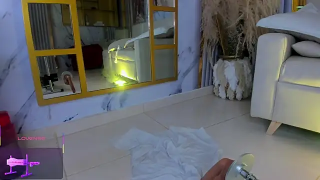 erotik lady online show from February 2025 04:01:02 AM