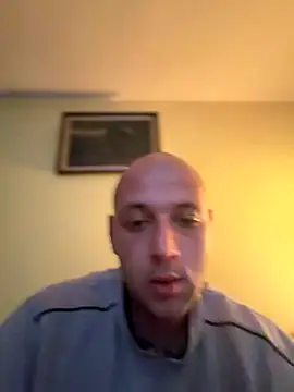 Flakka95 online show from November 2025 02:01:02 AM