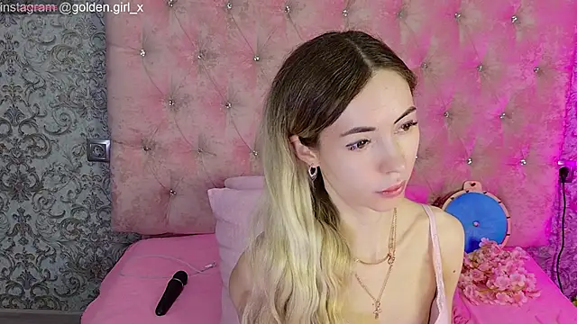 Snapshot of Akilla_Queen chatting on May 2026 01:45:01 AM Akilla Queen online show from May 2026 01:45:01 AM