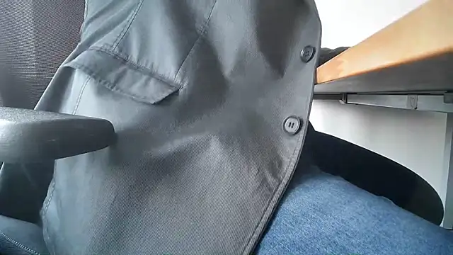 69bezfleku online show from March 2026 11:49:02 AM