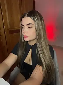 Miss valeriaa online show from March 2026 11:31:02 PM