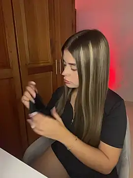 Miss valeriaa online show from March 2026 11:04:01 PM