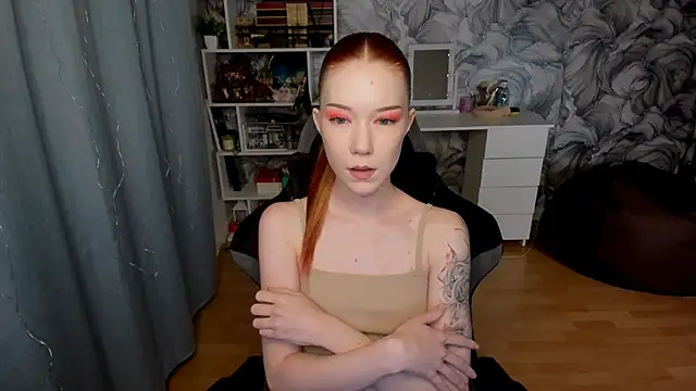 Snapshot of litl_Mia chatting on September 2025 04:34:01 PM litl Mia online show from September 2025 04:34:01 PM