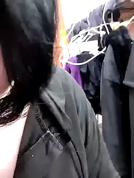 Snapshot of cindy01113520 chatting on February 2025 02:15:02 PM cindy01113520 online show from February 2025 02:15:02 PM