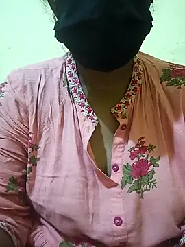 Snapshot of teddy-143 chatting on November 2025 07:10:01 PM teddy-143 online show from November 2025 07:10:01 PM