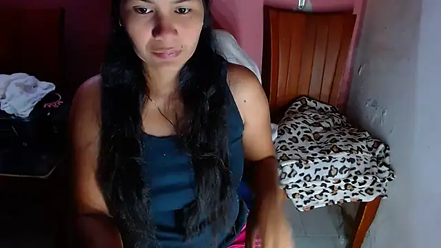 Snapshot of katrina26 chatting on December 2024 06:27:01 PM katrina26 online show from December 2024 06:27:01 PM