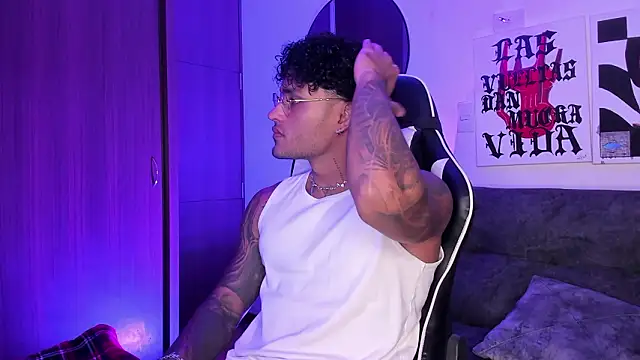 Alessandro Vanni online show from March 2026 02:59:01 AM