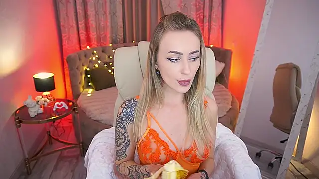 GraceCandy online show from April 2026 02:05:01 PM