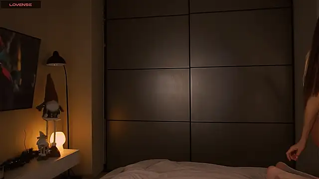 Snapshot of _Miss_Johansson_ chatting on December 2024 08:34:02 AM  Miss Johansson  online show from December 2024 08:34:02 AM