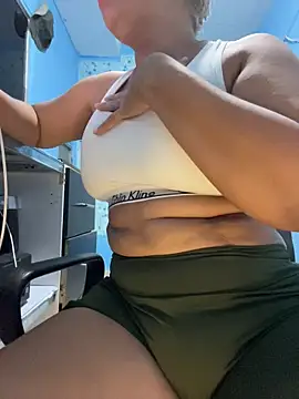 maymercy online show from November 2025 03:55:01 PM