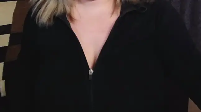 Nimphotease online show from January 2025 11:28:02 AM