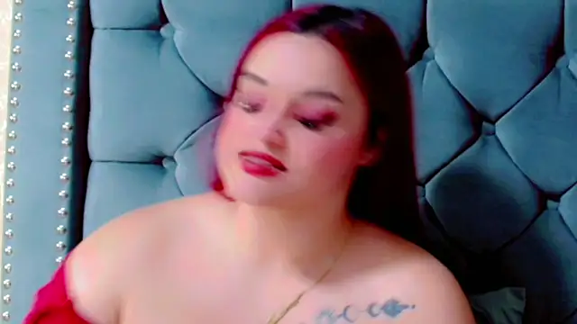 Snapshot of Imannejulienne chatting on October 2025 01:28:01 AM Imannejulienne online show from October 2025 01:28:01 AM