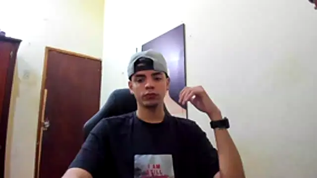 dylancrugerx online show from December 2024 09:20:02 PM