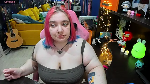 Softie Sofy online show from January 2025 02:32:01 AM