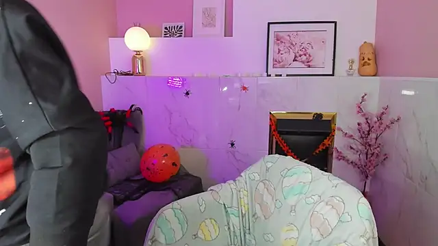 CarmenSoft online show from November 2025 08:44:01 PM