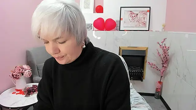 CarmenSoft online show from February 2026 08:40:02 PM