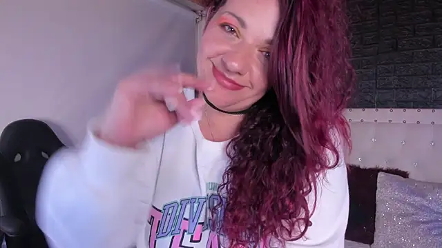 pamela dimantis  online show from January 2025 03:11:02 AM