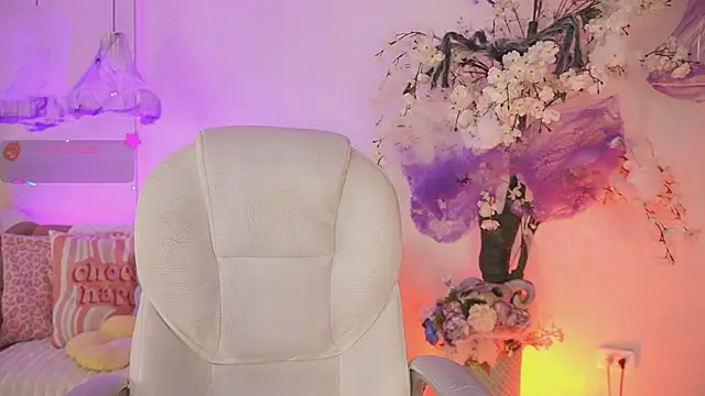 DalahiaRush online show from October 2025 07:03:02 PM